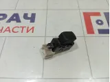 Кнопка стеклоподъемника Nissan Almera Classic 2541195F0B