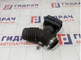 Патрубок воздушного фильтра Nissan Almera Classic 1657895F0B