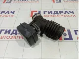 Патрубок воздушного фильтра Nissan Almera Classic 1657895F0B