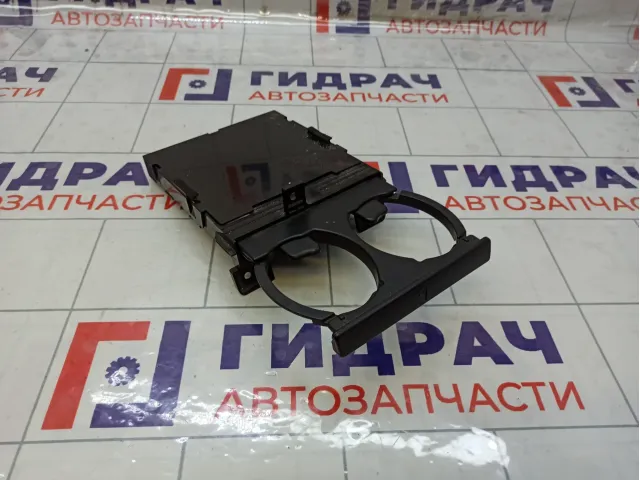 Подстаканник Nissan Almera Classic 6843095F0A