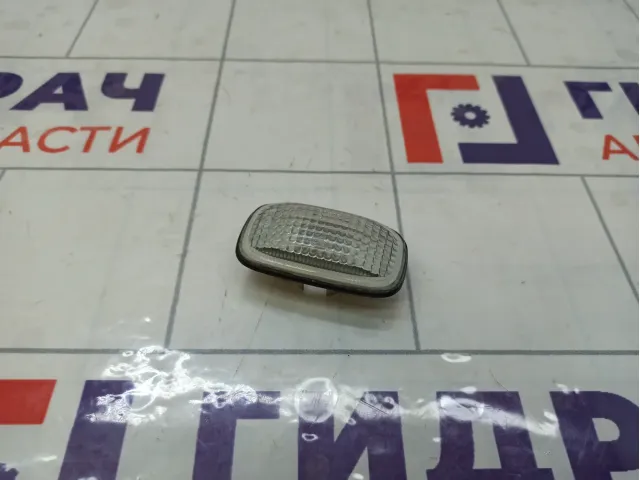 Повторитель на крыло Nissan Almera Classic 2616095F0A