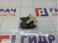 Моторчик заслонки отопителя (печки) Nissan Almera Classic 3C27030820