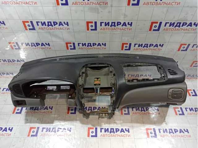Торпедо Nissan Almera Classic 6820095F0J