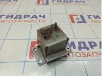 Кронштейн усилителя заднего бампера левый Nissan Almera Classic (B10) 85202-95F0B