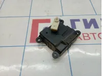 Моторчик заслонки отопителя Nissan Almera Classic (B10) 27732-95F0A