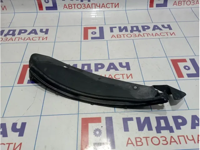 Пыльник заднего бампера левый Nissan Almera Classic (B10)