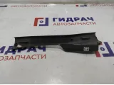 Накладка порога внутренняя задняя левая Nissan Almera Classic (B10) 1 76956-95F0B. Царапины.