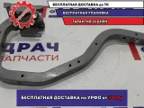 Петля крышки багажника правая Nissan Almera Classic (B10) 1 84400-95F0A.