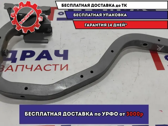 Петля крышки багажника правая Nissan Almera Classic (B10) 1 84400-95F0A.