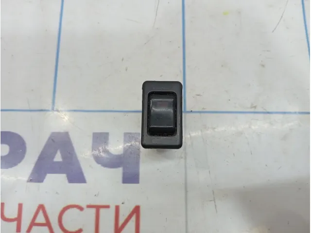 Кнопка обогрева сидений левая Nissan Almera Classic (B10) 25500-95F0A