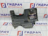 Накладка под рулевую колонку Nissan Almera Classic (B10) 68106-95F0F