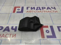 Кронштейн переднего бампера левый Nissan Almera Classic (B10) 87161-31700