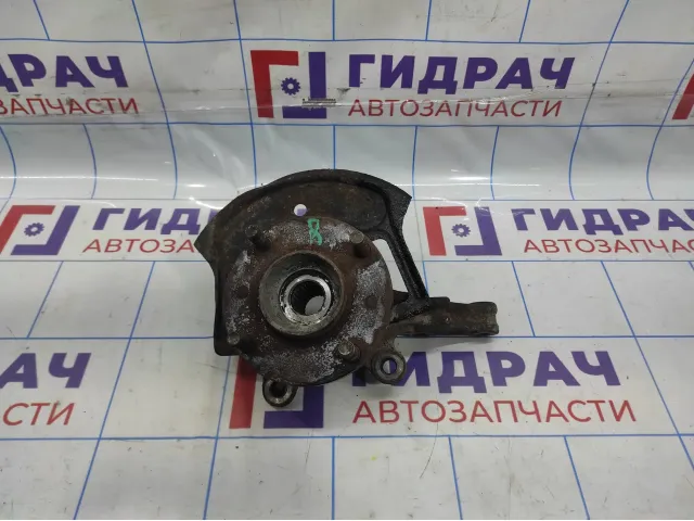 Кулак поворотный передний правый Nissan Almera Classic (B10) 40014-95F0A