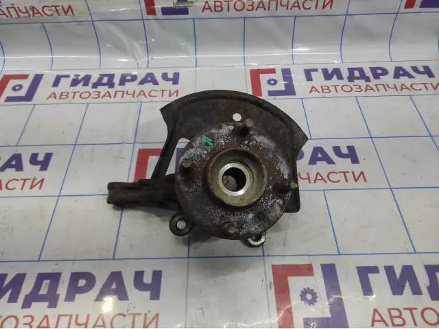 Кулак поворотный передний левый Nissan Almera Classic (B10) 40015-95F0A