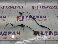 Датчик ABS передний правый Nissan Almera Classic (B10) 39172-31700