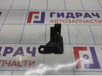 Кронштейн радиатора нижний правый Nissan Almera Classic (B10) 92112-95F0A