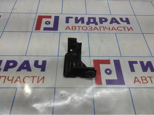 Кронштейн радиатора нижний левый Nissan Almera Classic (B10) 92112-95F0B