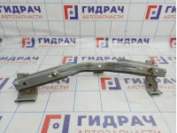 Кронштейн переднего бампера Nissan Almera (G15) 62290-4AA8B