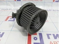 Моторчик отопителя Nissan Almera (G15) 27210-6020R