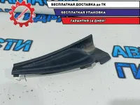 Уголок решетки стеклоочистителя правый Nissan Almera G15 66894EW000.