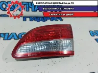 Фонарь задний внутренний правый Nissan Almera G15 265504AA1A. Трещина.