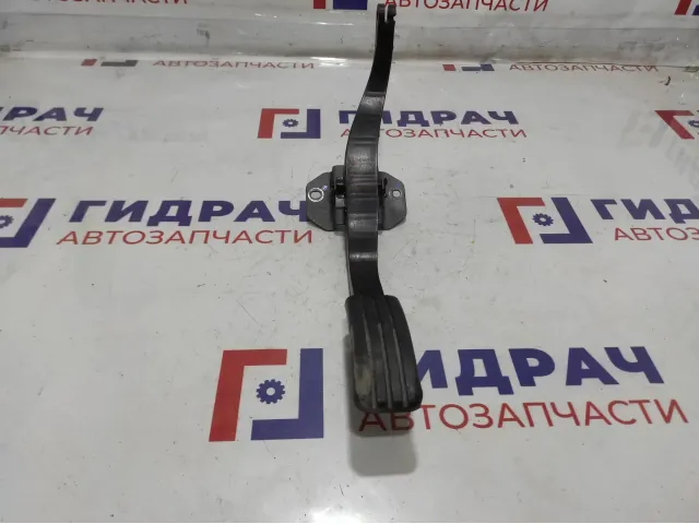 Педаль газа Nissan Almera (G15) 18002-4AA0A.
