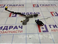 Замок зажигания Nissan Almera (G15) D8700-4AA0A. Комплект.