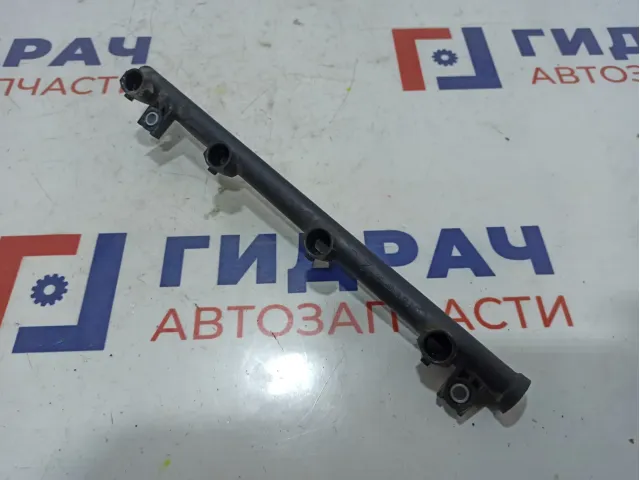 Рейка топливная (рампа) Nissan Almera (G15) 17520-00QAB.