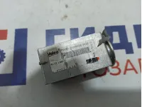 Клапан кондиционера Nissan Almera (G15) 6001547682.