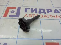 Болт крепления запасного колеса Nissan Almera (G15) 7703041034.