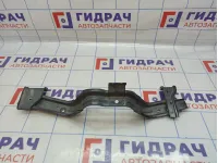 Кронштейн переднего бампера Nissan Almera (G15) 62290-4AA8B.