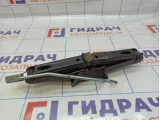 Домкрат Nissan Almera (G15) 995504629R. Дефект.