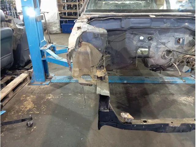 Лонжерон правый Nissan Almera (N16)