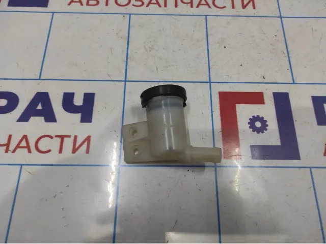 Бачок главного цилиндра сцепления Nissan Almera (N16) 30617-5M000