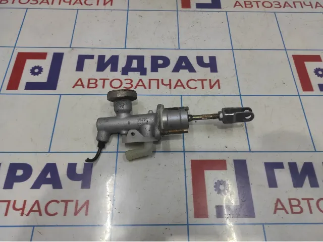 Цилиндр сцепления главный Nissan Almera (N16) 30610-5M007