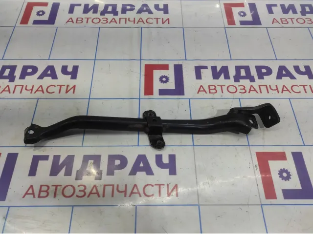 Кронштейны впускного коллектора Nissan Almera (N16) 14018-BN900
