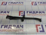Кронштейны впускного коллектора Nissan Almera (N16) 14018-BN900