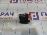 Моторчик заслонки отопителя Nissan Almera (N16) 3G240-30820