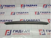 Накладка крышки багажника Nissan Almera (N16)