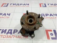 Кулак поворотный передний правый Nissan Almera (N16) 40014-4M400