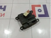 Моторчик заслонки отопителя Nissan Almera (N16)