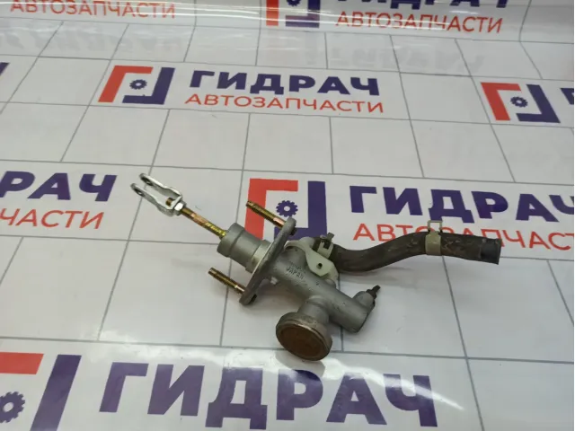 Цилиндр сцепления главный Nissan Almera (N16) 30610-5M007