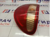 Фонарь задний наружный правый Nissan Almera (N16) 26554-5M528