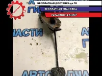 Педаль сцепления Nissan Juke (F15) 465031KA0A Отличное состояние.