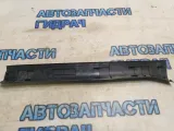 Накладка порога (внутренняя) передняя правая Nissan Juke (F15) 769B41KA2A  Отличное состояние.