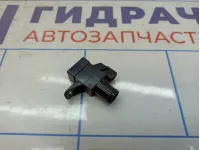 Датчик температуры воздуха Nissan Juke (YF15) 27720-15U00