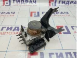 Блок ABS Nissan Juke (YF15) 47660-1KA0B