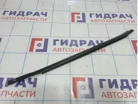 Накладка стекла заднего левого Nissan Juke (YF15) 82821-1KA0A