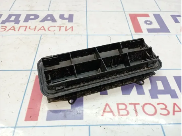 Решетка вентиляционная Nissan Juke (YF15) 77008-AX600