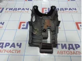 Кожух рулевой колонки нижний Nissan Juke (YF15) 48470-1KE0A